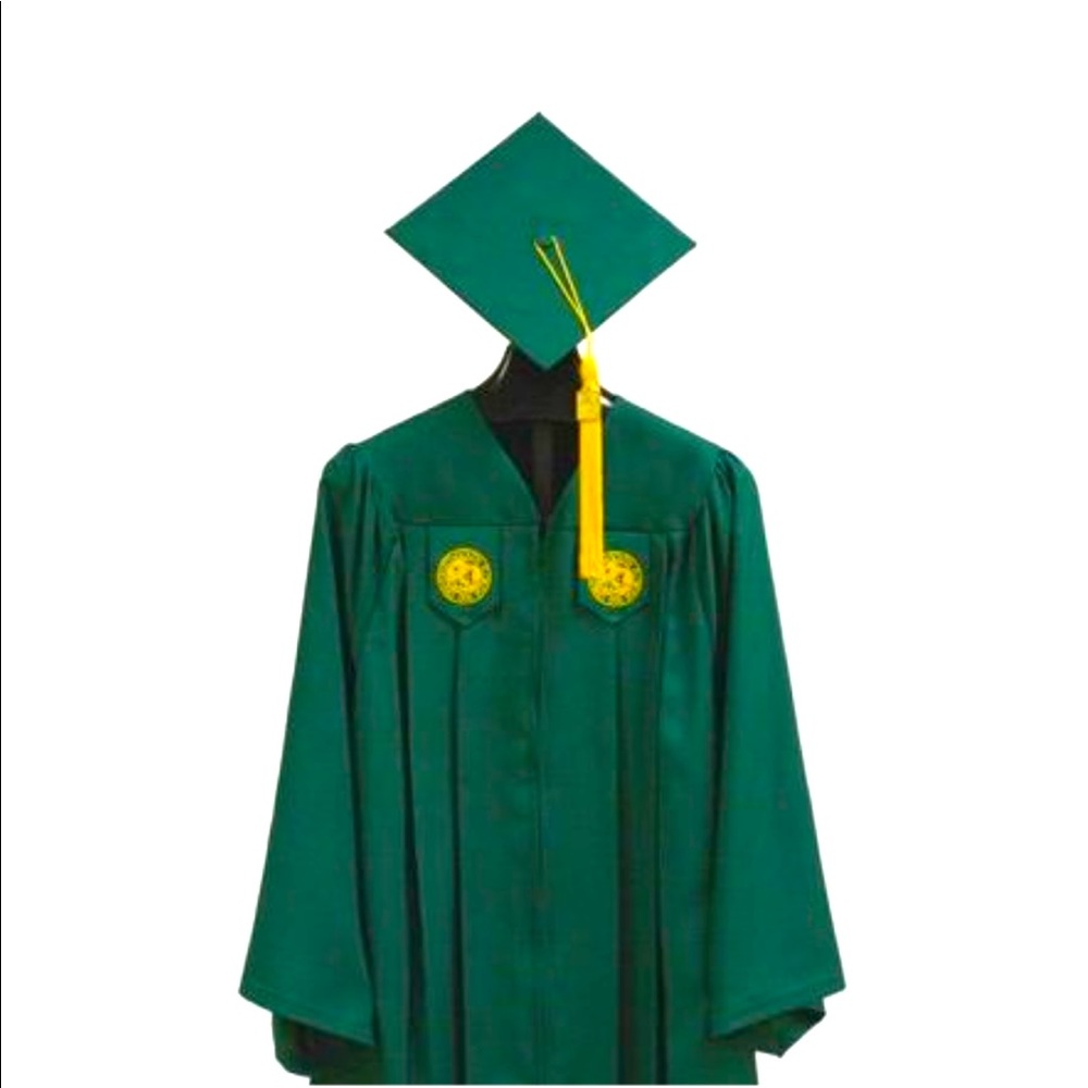USF Bachelor Set 2021 cap and gown
